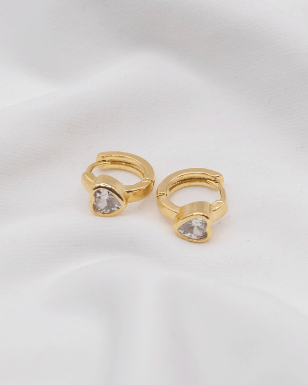HUGGIES CIRCULAR CON ZIRCONIA ORO LAMINADO 18KT