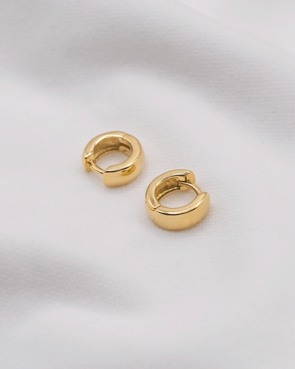 HUGGIES CIRCULAR MINI ORO LAMINADO 18KT