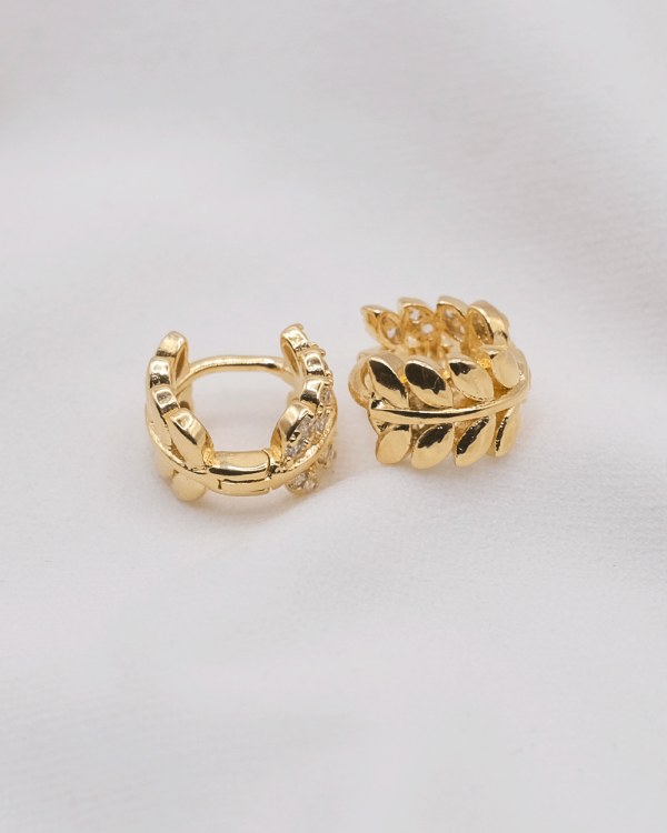 HUGUIES LAURELES MINI ORO LAMINADO 18KT